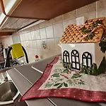 U Pajakow Bed & Breakfast 3*