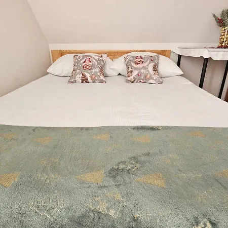 Bed & Breakfast U Pajakow