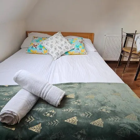 Bed & Breakfast U Pajakow