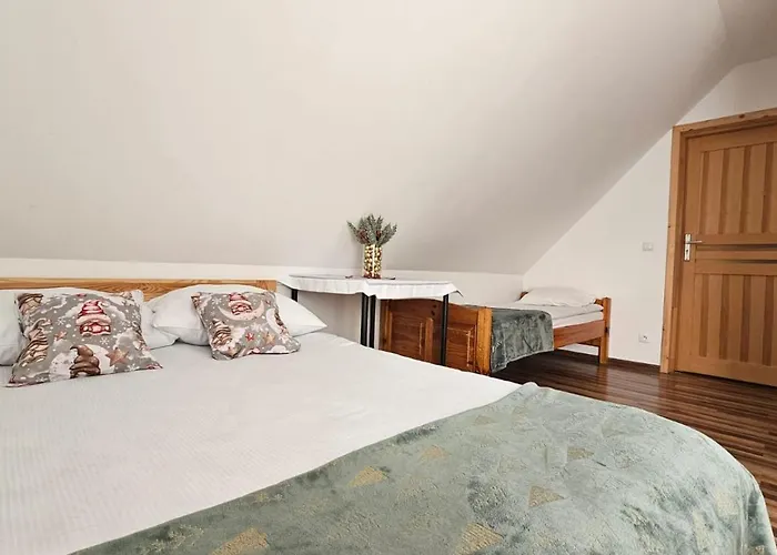 לינה וארוחת בוקר U Pajakow